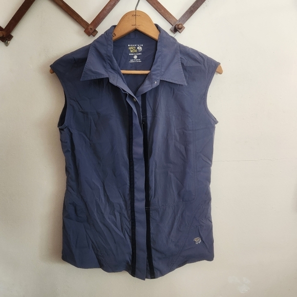 Mountain Hardwear Tops - Mountain Hardwear Sleeveless Button Down Top Lightweight Hiking Blue Medium 8